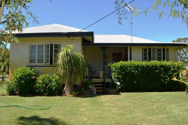 20 Edward Street, Tambo QLD 4478, Tambo - Image 1