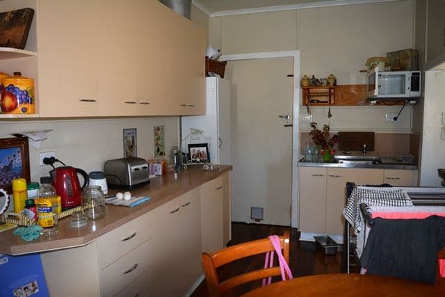 20 Edward Street, Tambo QLD 4478, Tambo - Thumbnail 3