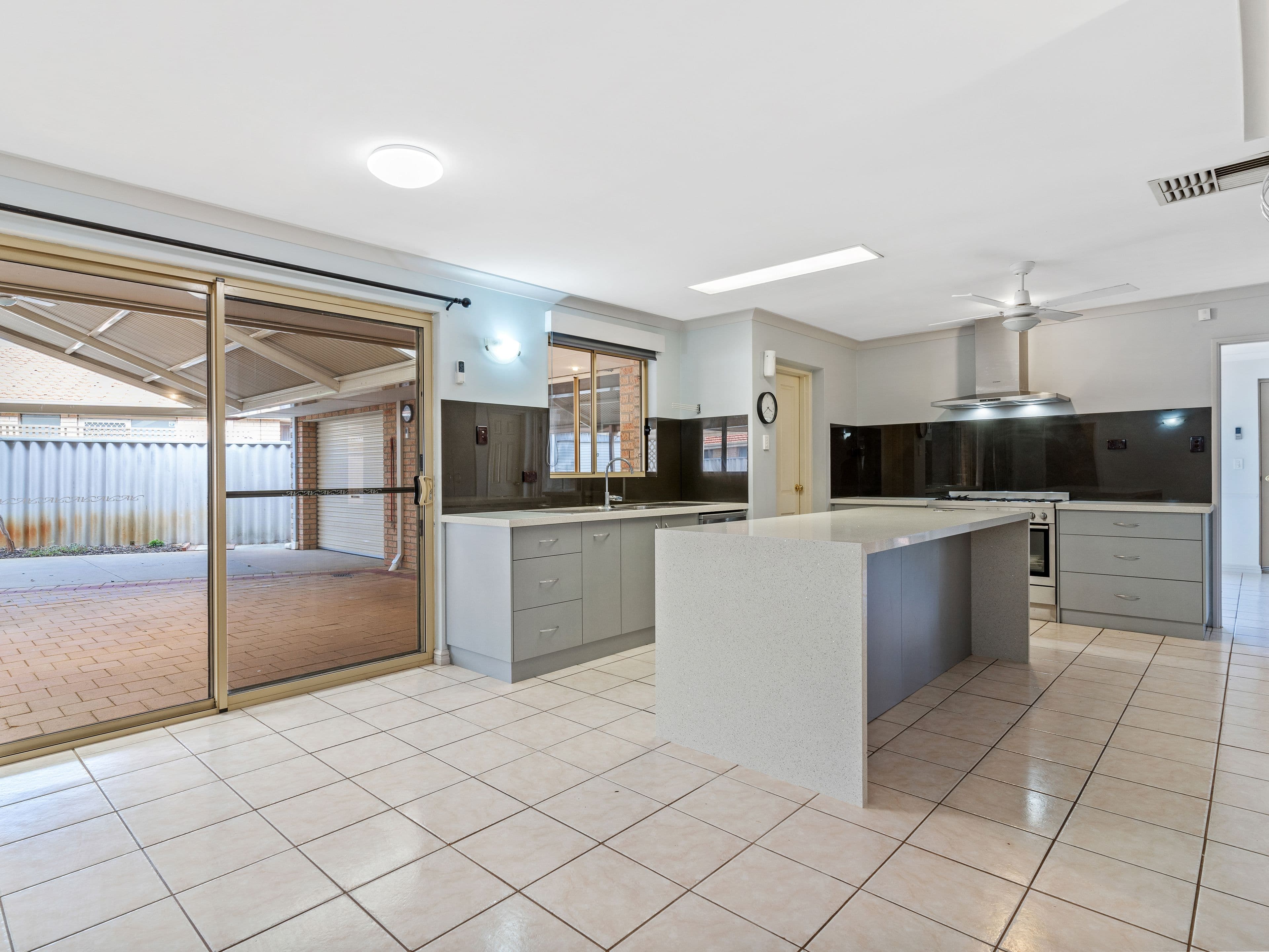 9 Mast Court, Waikiki WA 6169, Waikiki - Thumbnail 8