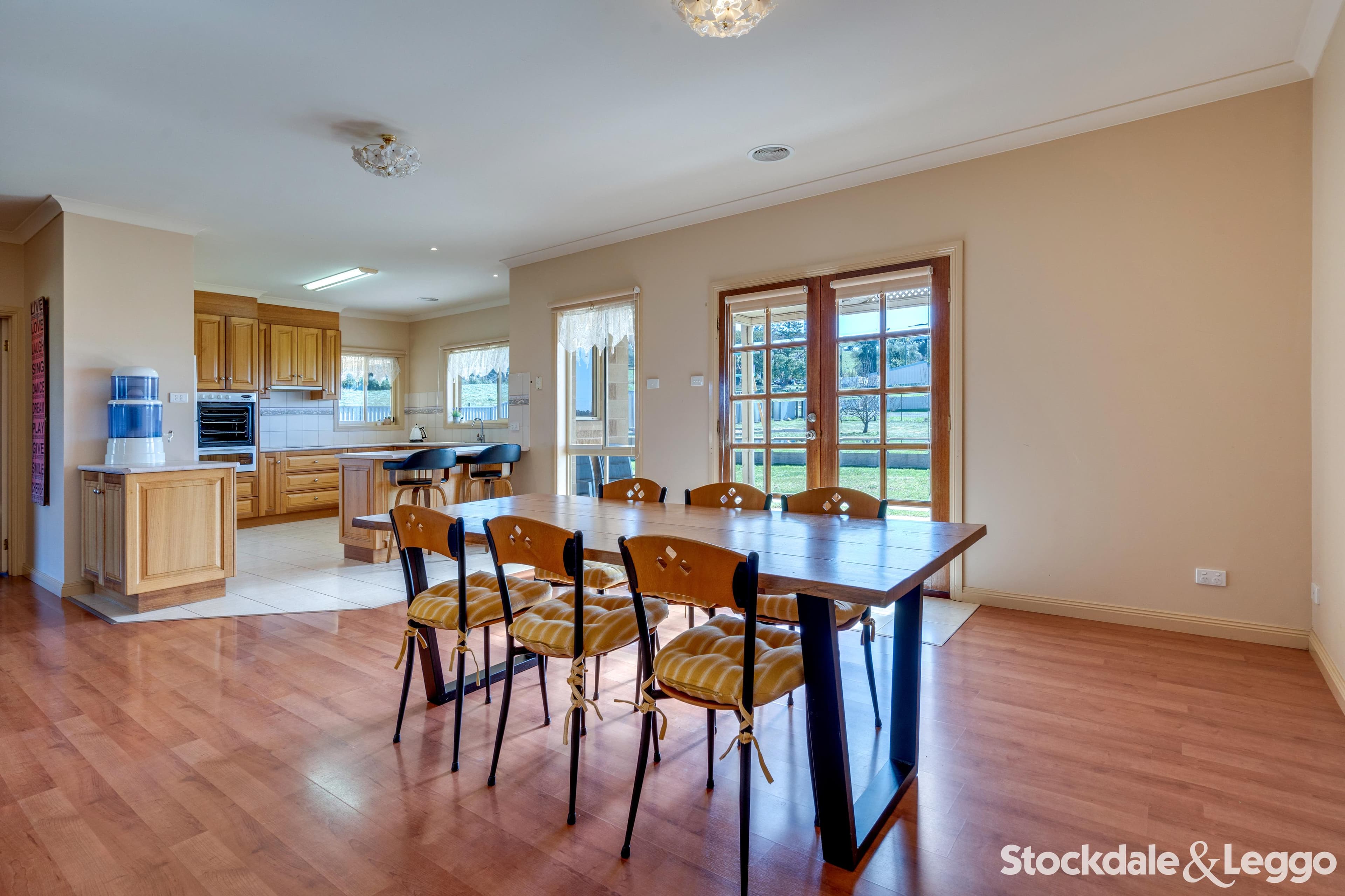 28 Moore Road, Sunbury VIC, Sunbury - Thumbnail 3
