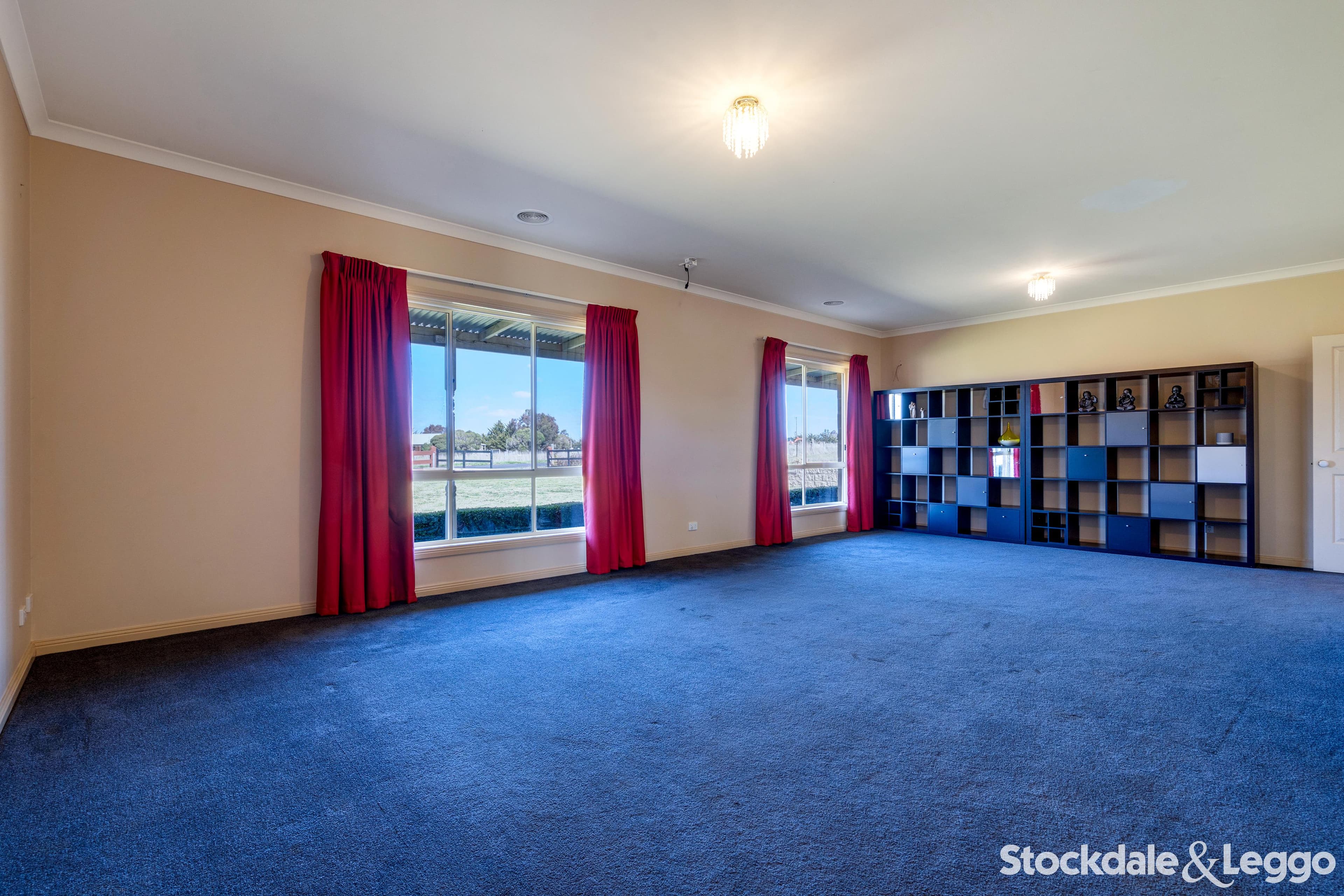 28 Moore Road, Sunbury VIC, Sunbury - Thumbnail 5