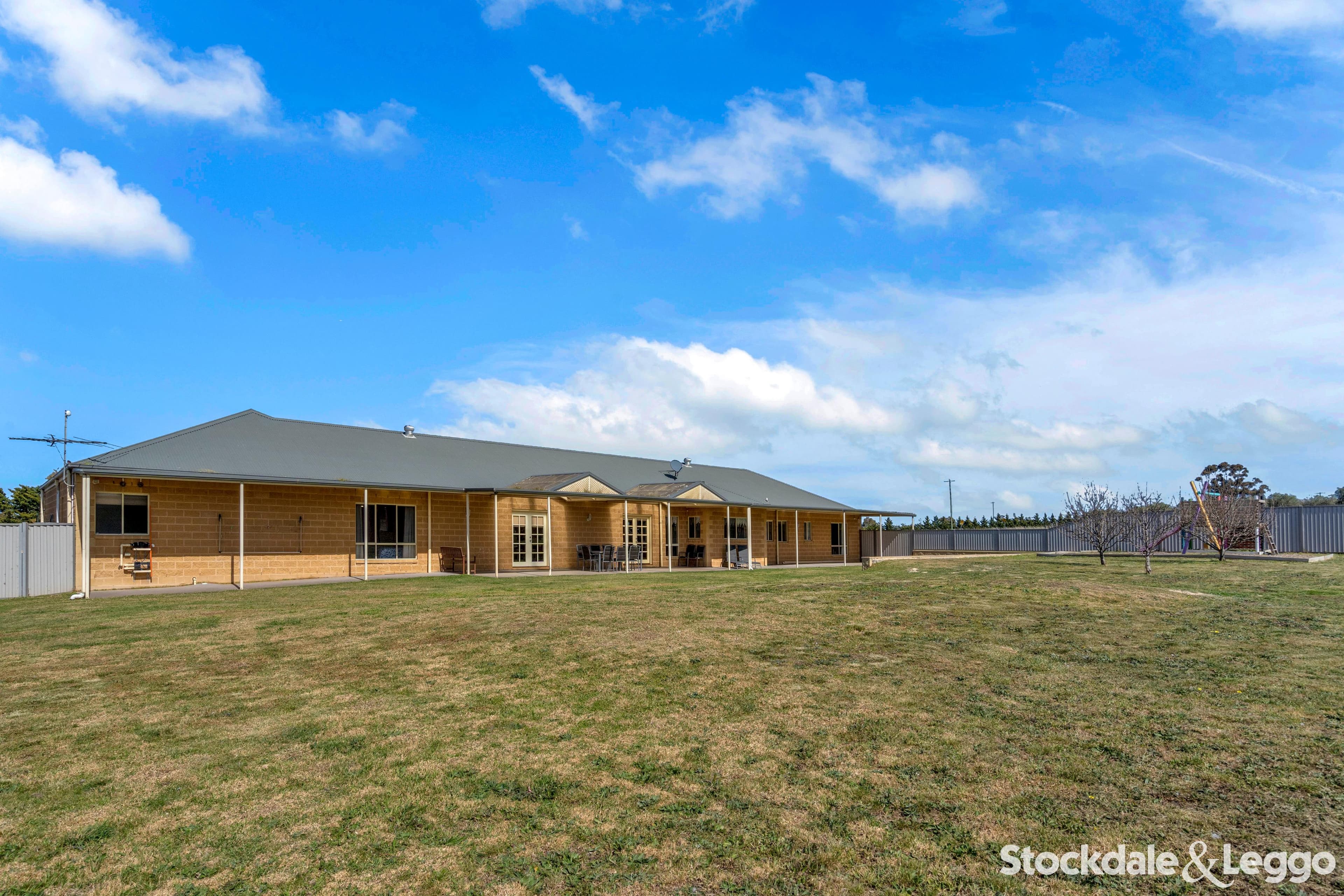 28 Moore Road, Sunbury VIC, Sunbury - Thumbnail 8