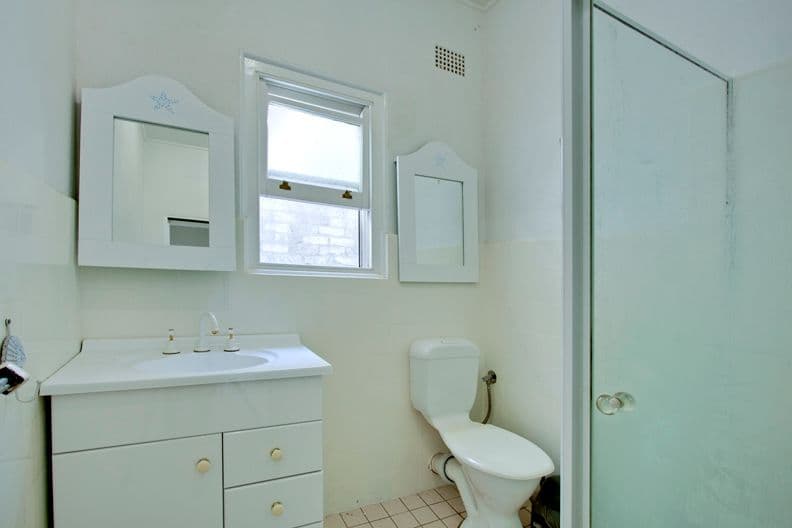 20 Lisle Street, NARRABEEN NSW 2101, Narrabeen - Thumbnail 8