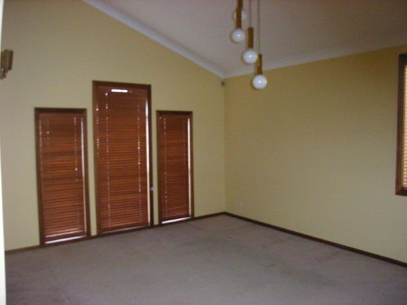 41  Bancroft Road, ABBOTSBURY NSW 2176, Abbotsbury - Thumbnail 5