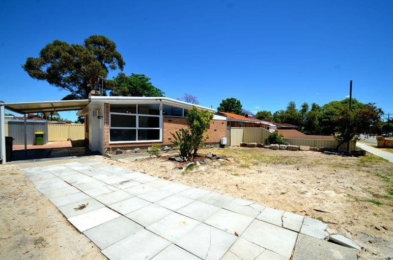 122 Verna Street, Gosnells WA 6110, Gosnells - Thumbnail 3