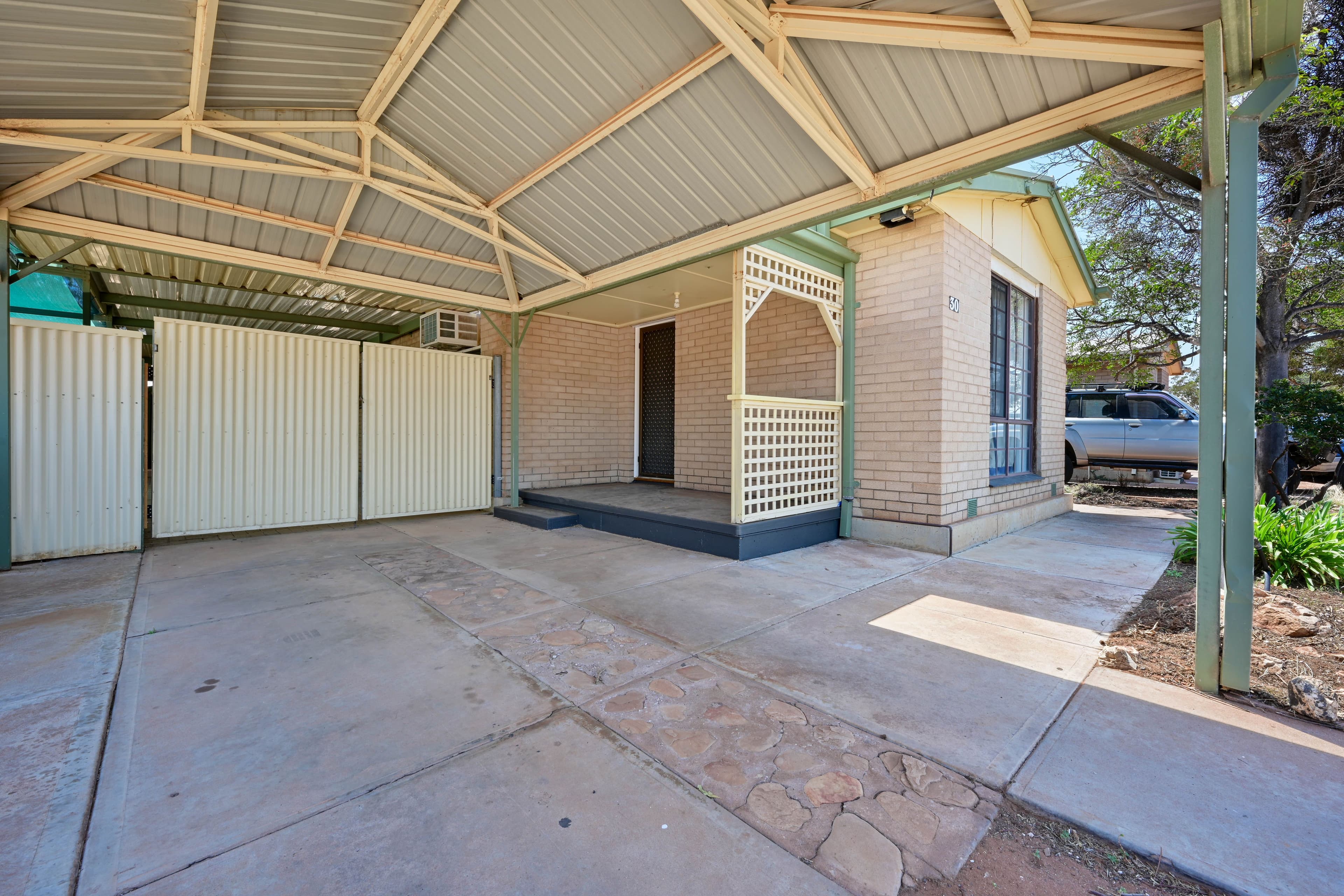 30 Clark Crescent, Whyalla Norrie SA 5608, Whyalla Norrie - Thumbnail 2