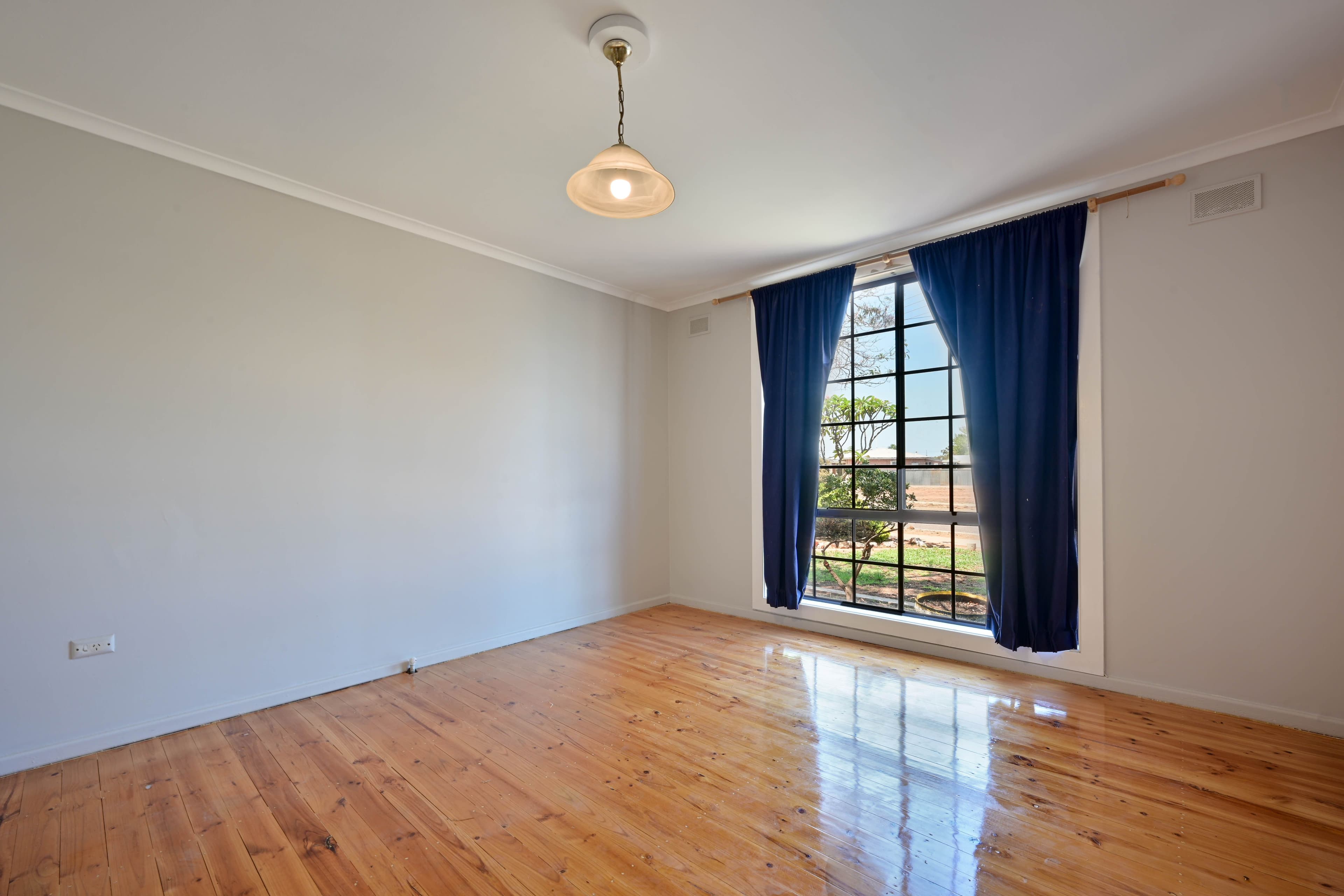 30 Clark Crescent, Whyalla Norrie SA 5608, Whyalla Norrie - Thumbnail 3