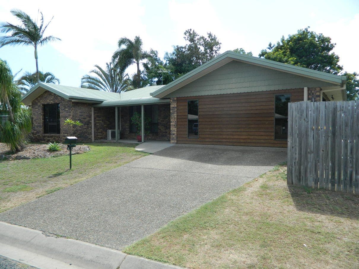 2 Leister Court, BUCASIA QLD 4750, Bucasia - Thumbnail 2