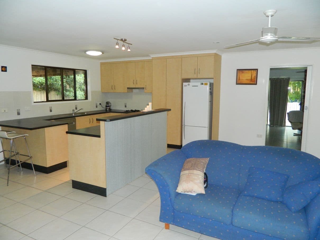 2 Leister Court, BUCASIA QLD 4750, Bucasia - Thumbnail 6