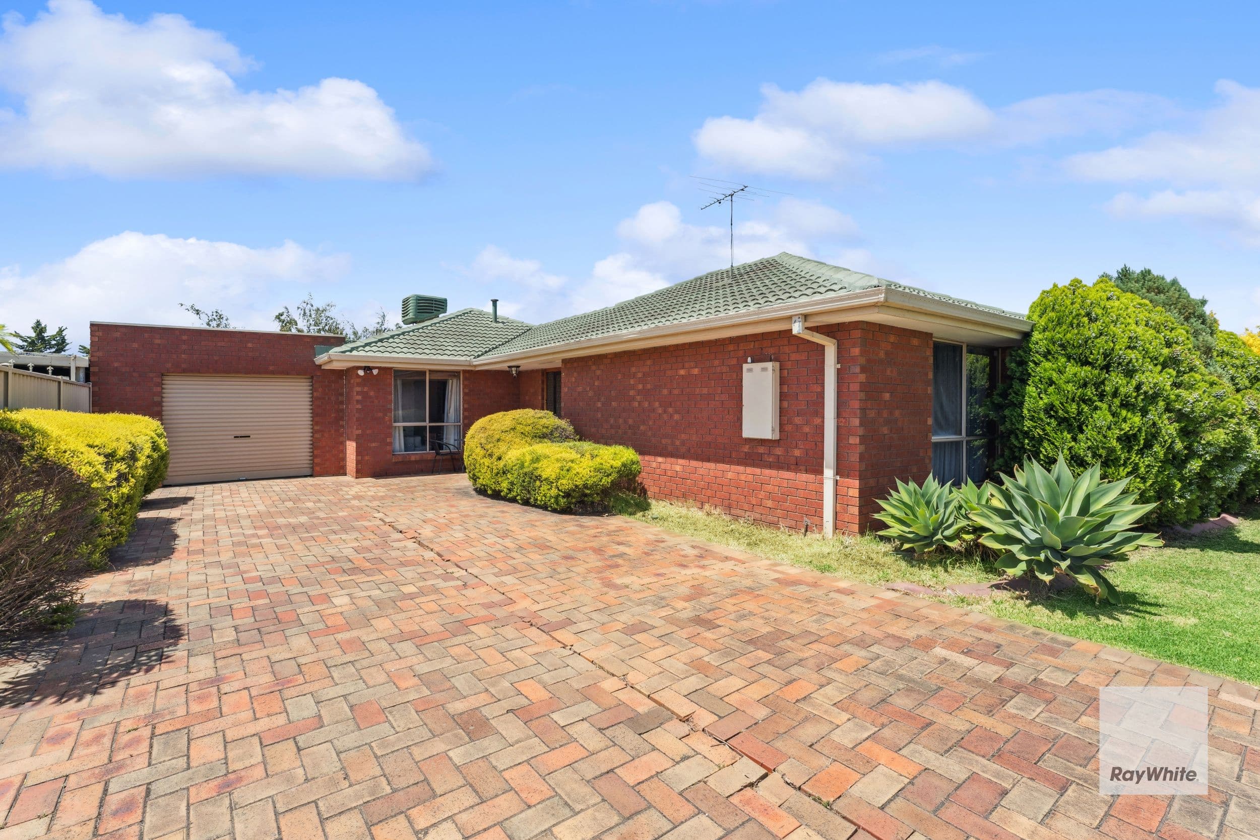 16 Tennyson Drive, Delahey VIC 3037, Delahey - Image 1