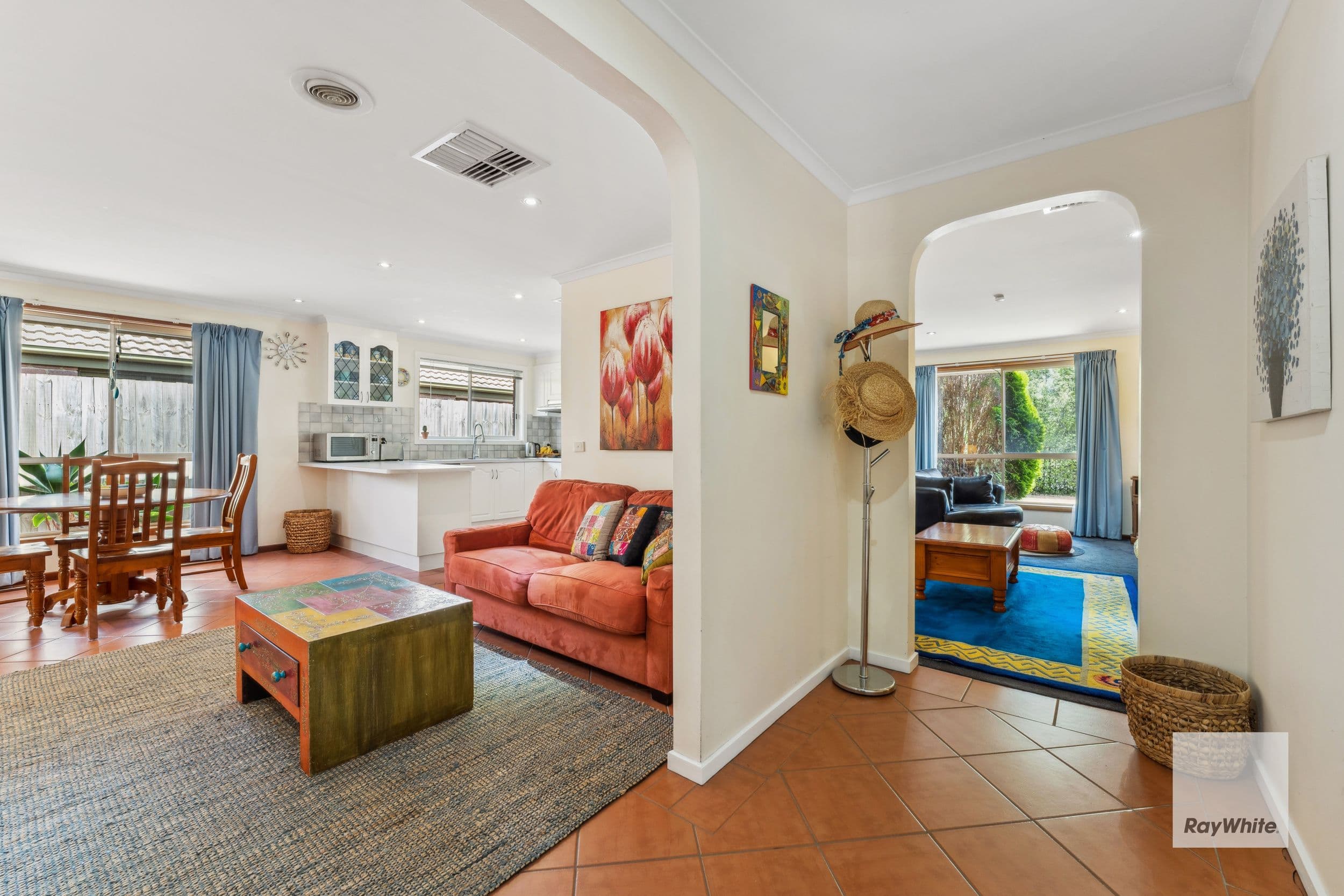 16 Tennyson Drive, Delahey VIC 3037, Delahey - Thumbnail 2