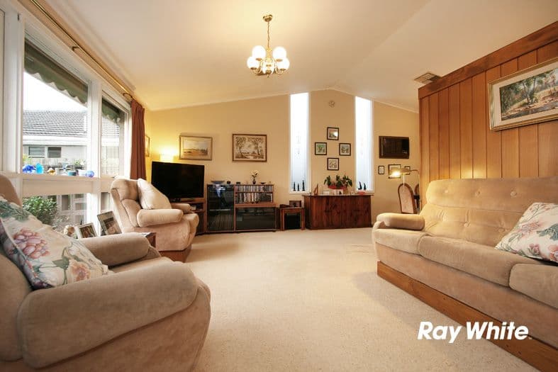 303 Stud Road, WANTIRNA SOUTH VIC 3152, Wantirna South - Thumbnail 4