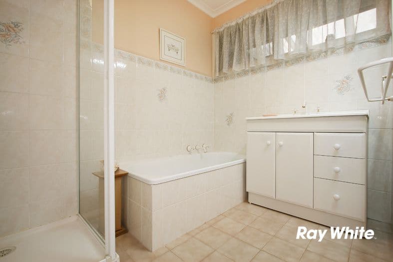 303 Stud Road, WANTIRNA SOUTH VIC 3152, Wantirna South - Thumbnail 8