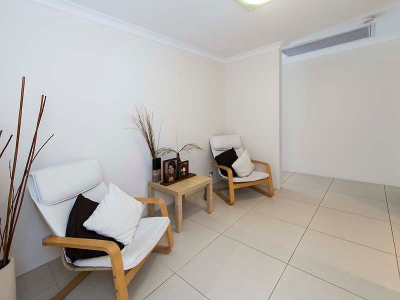 8 Amalfi Way, CANNING VALE WA 6155, Canning Vale - Thumbnail 7