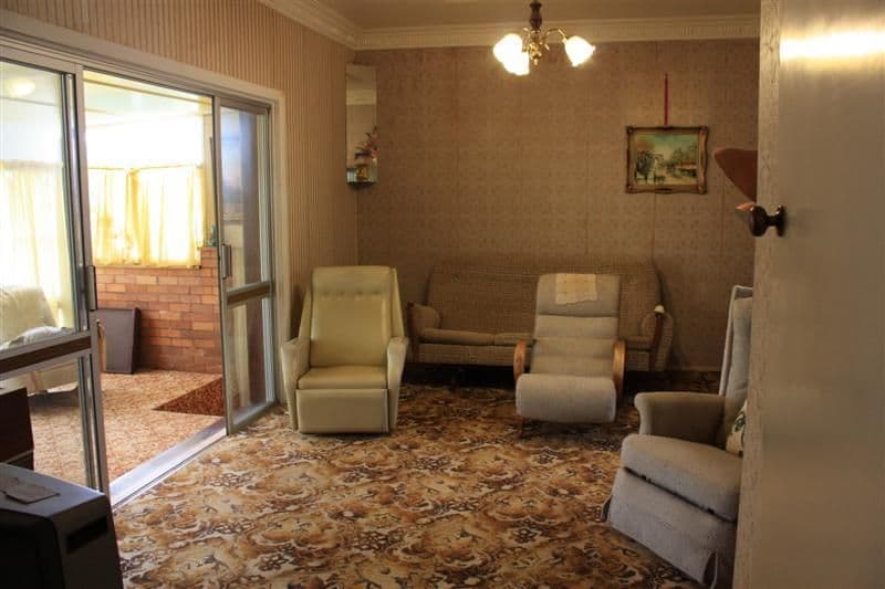 2 Macquarie Street, CENTENARY HEIGHTS QLD 4350, Centenary Heights - Thumbnail 5