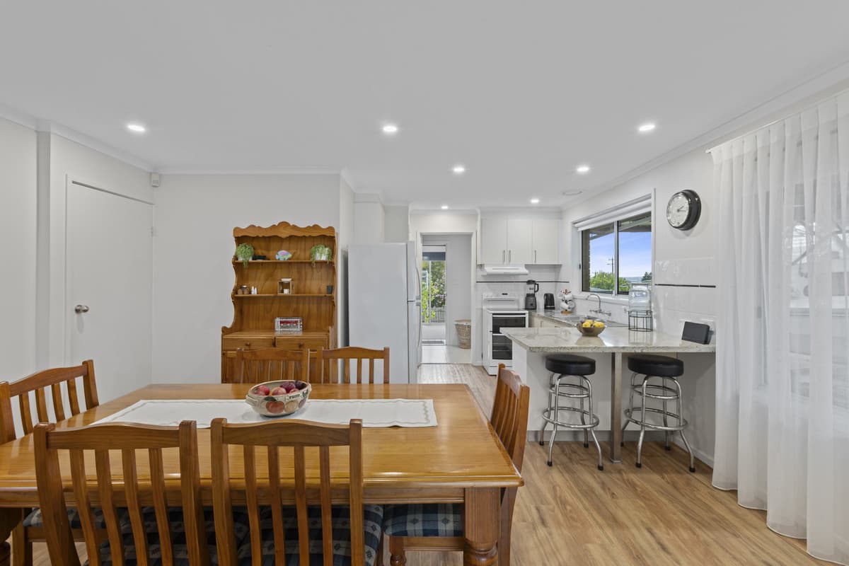 42 Mirrabooka Drive, CLIFTON SPRINGS VIC 3222, Clifton Springs - Thumbnail 4