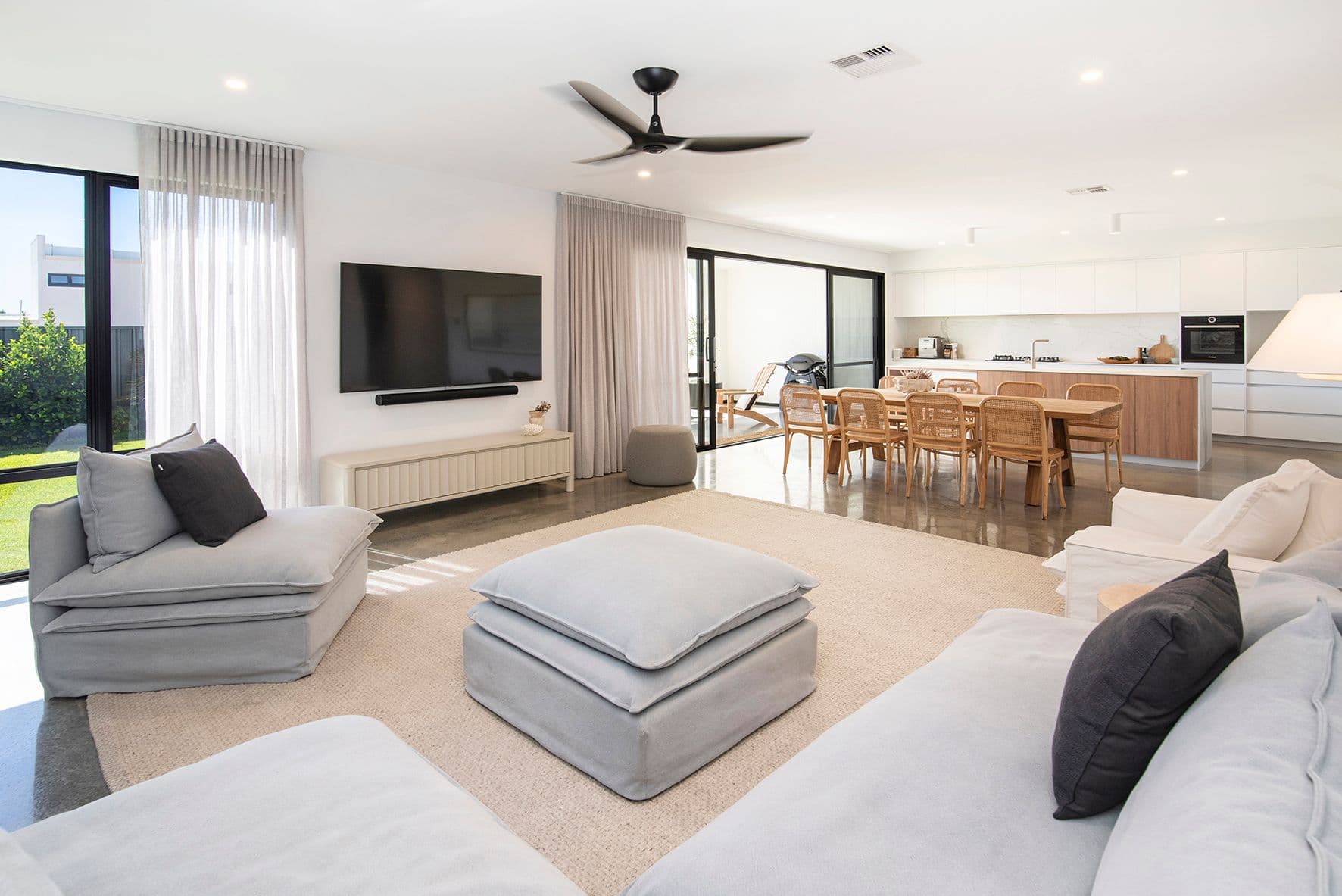 20 Hennessey Loop, Dunsborough WA 6281, Dunsborough - Thumbnail 4