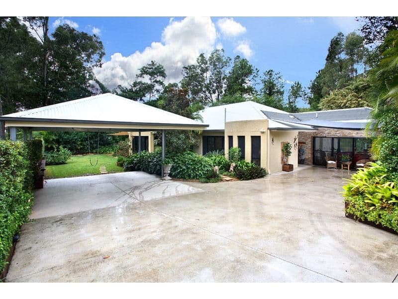 2 Carissa Pl, CHAPEL HILL QLD 4069, Chapel Hill - Thumbnail 2