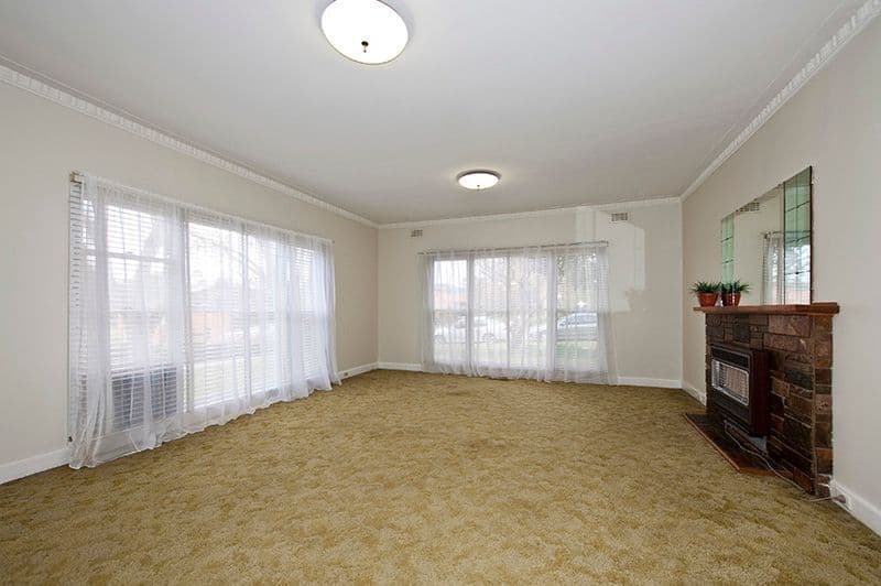 4 Leith Road, MACLEOD VIC 3085, Macleod - Thumbnail 2