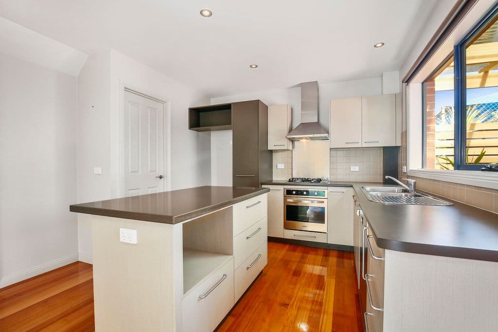14 Creek Road, Lilydale VIC 3140, Lilydale - Thumbnail 3