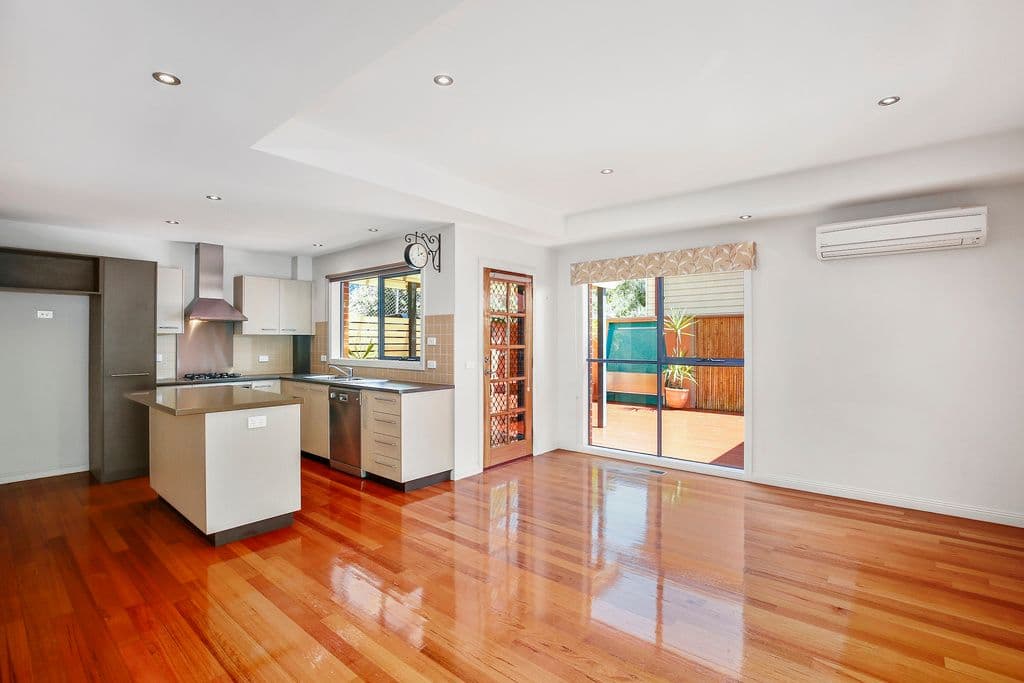 14 Creek Road, Lilydale VIC 3140, Lilydale - Thumbnail 5