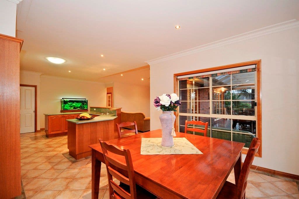 1 OXLEY Court, CHIRNSIDE PARK VIC 3116, Chirnside Park - Thumbnail 4