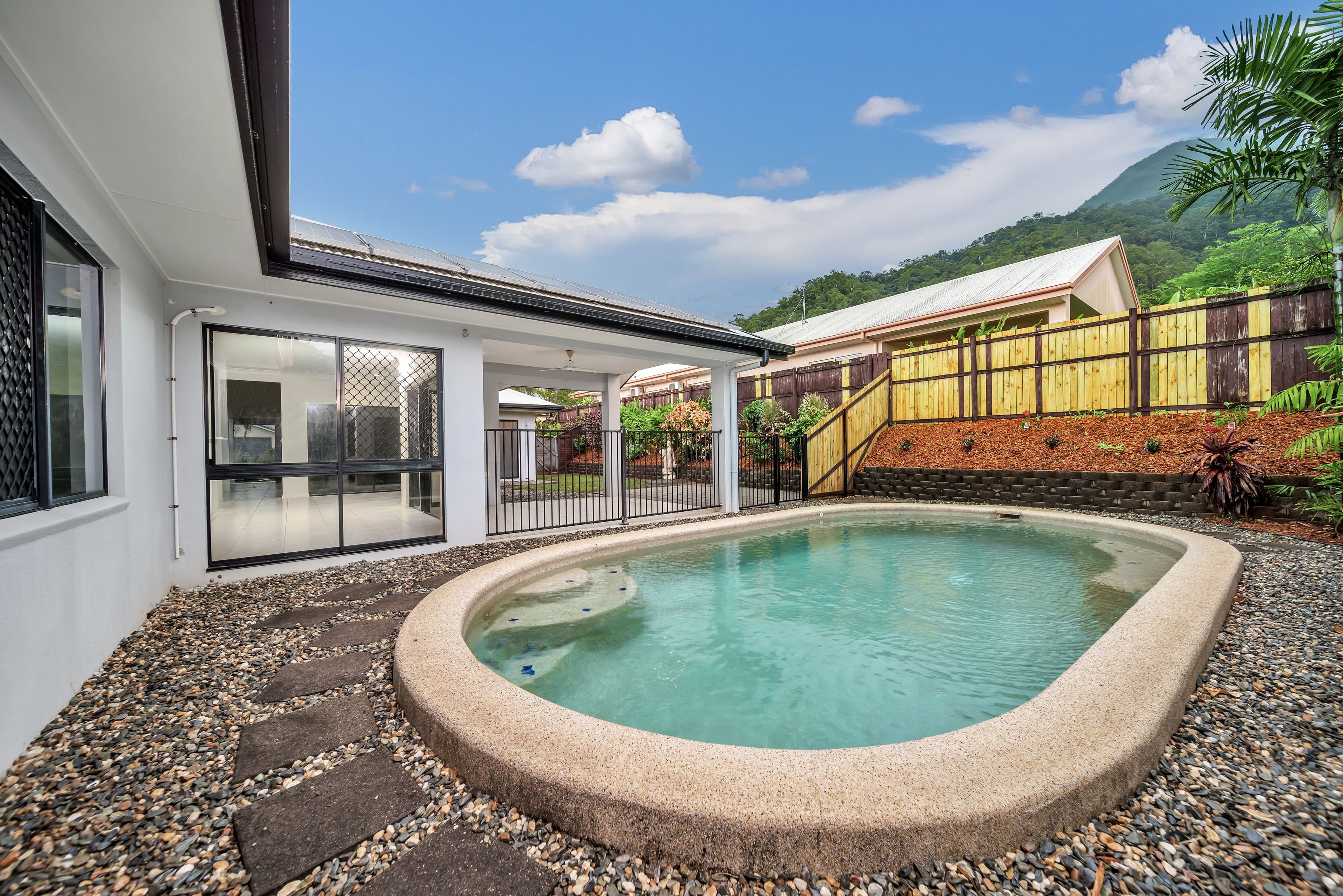 4 Cardamon Street, Mount Sheridan QLD 4868, Mount Sheridan - Thumbnail 4