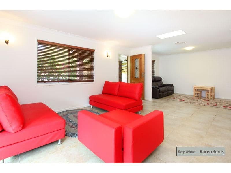 11 Lant Street, CHAPEL HILL QLD 4069, Chapel Hill - Image 1