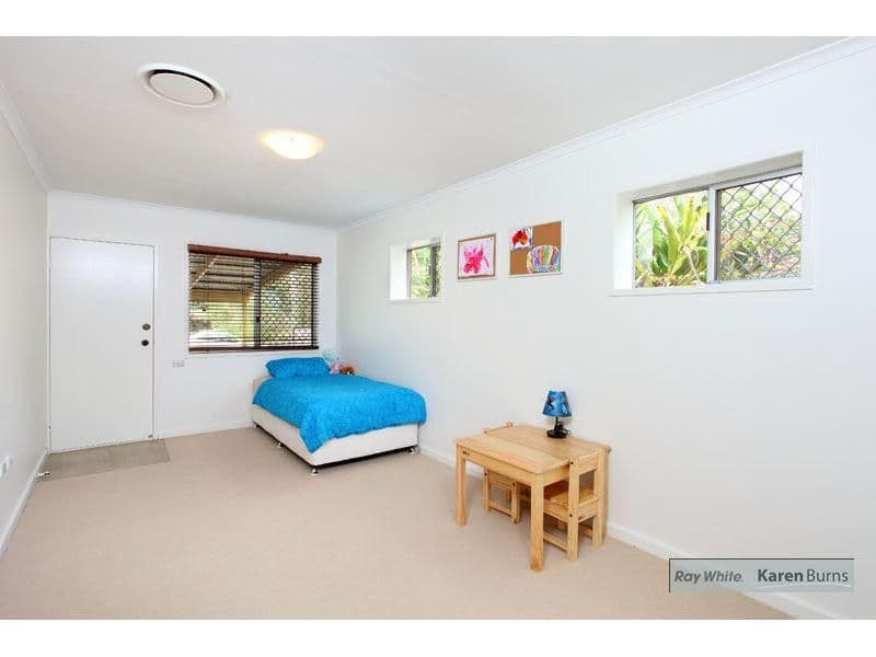 11 Lant Street, CHAPEL HILL QLD 4069, Chapel Hill - Thumbnail 7