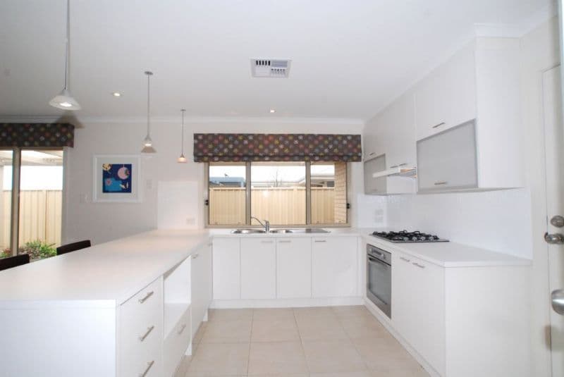 11 Basin Street, ALDINGA BEACH SA 5173, Aldinga Beach - Thumbnail 5
