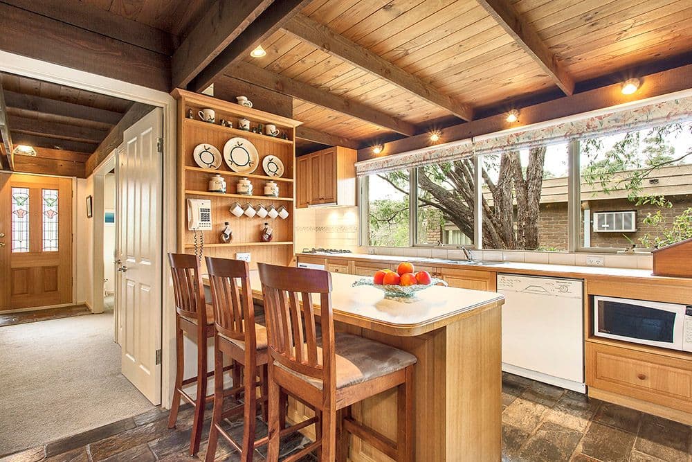 26 Braeside Drive, DONCASTER VIC 3108, Doncaster - Thumbnail 2