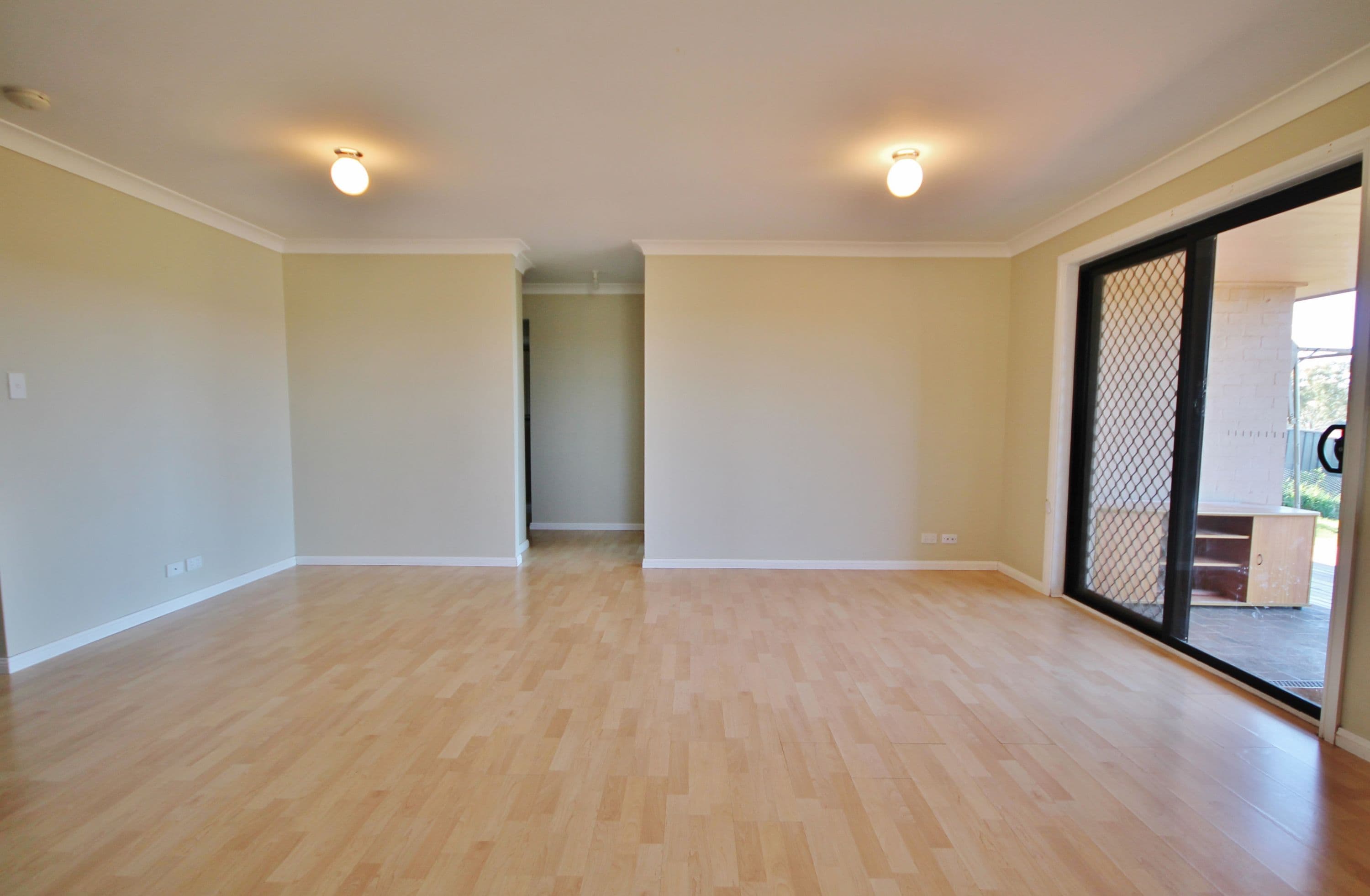 34 Hills Street, Young - Thumbnail 5