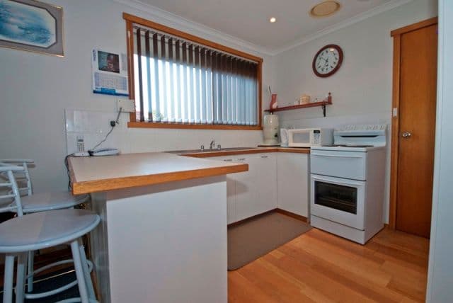1-3 Patricia Place, NEWNHAM TAS 7248, Newnham - Thumbnail 3