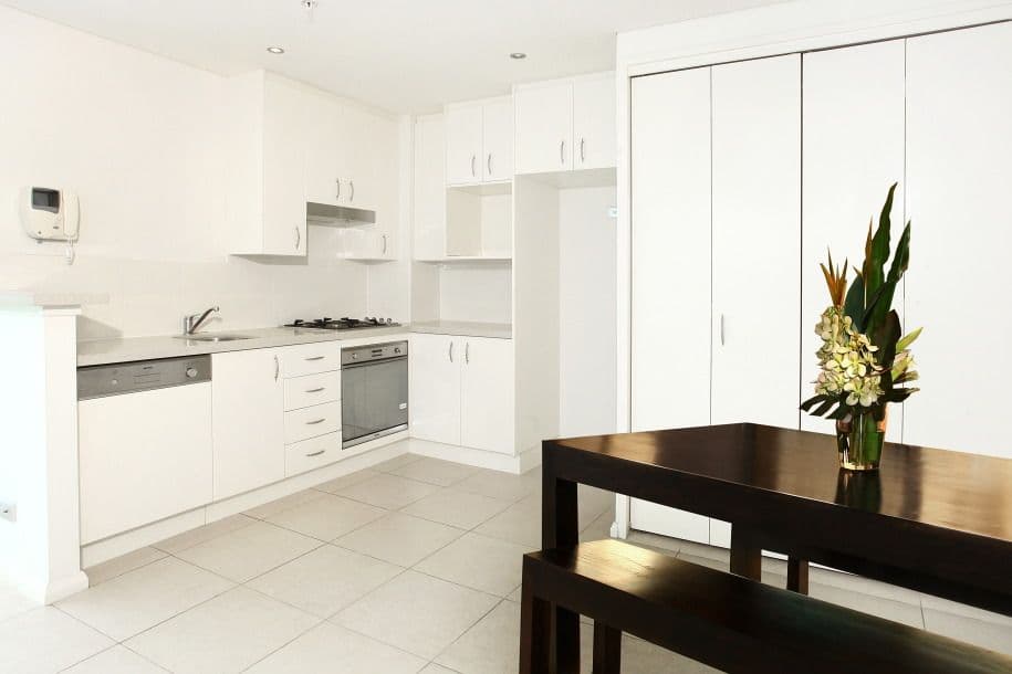 2303 'Brighton on Broadwater Shores' 1 Como Crescent, SOUTHPORT QLD 4215, Southport - Thumbnail 4