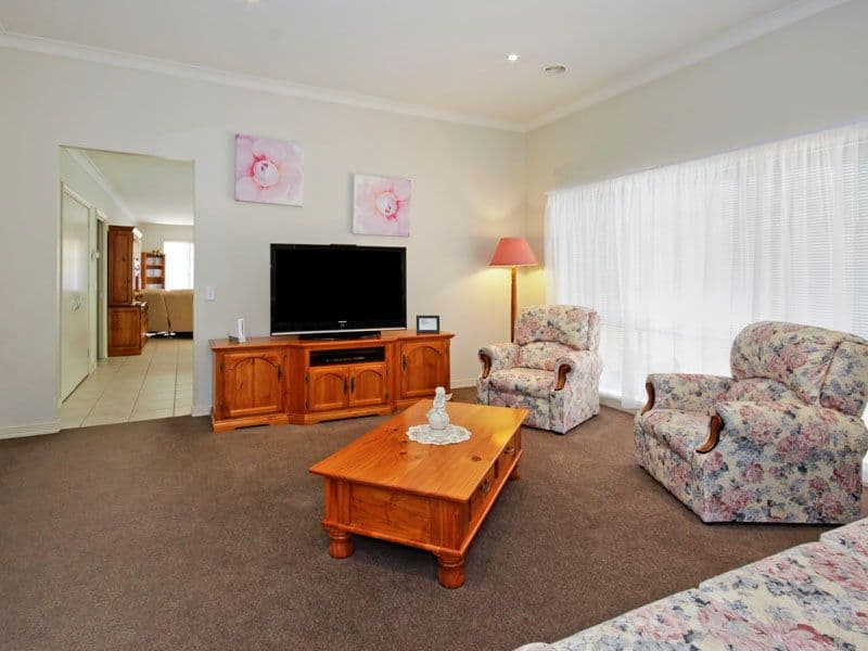 3 Ironbark Street, WAURN PONDS VIC 3216, Waurn Ponds - Thumbnail 4