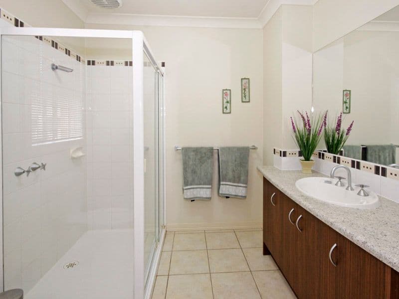 3 Ironbark Street, WAURN PONDS VIC 3216, Waurn Ponds - Thumbnail 5