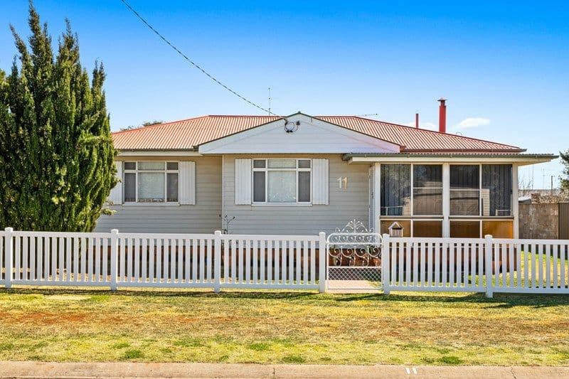 11 Talbot Street, Harristown QLD 4350, Harristown - Image 1