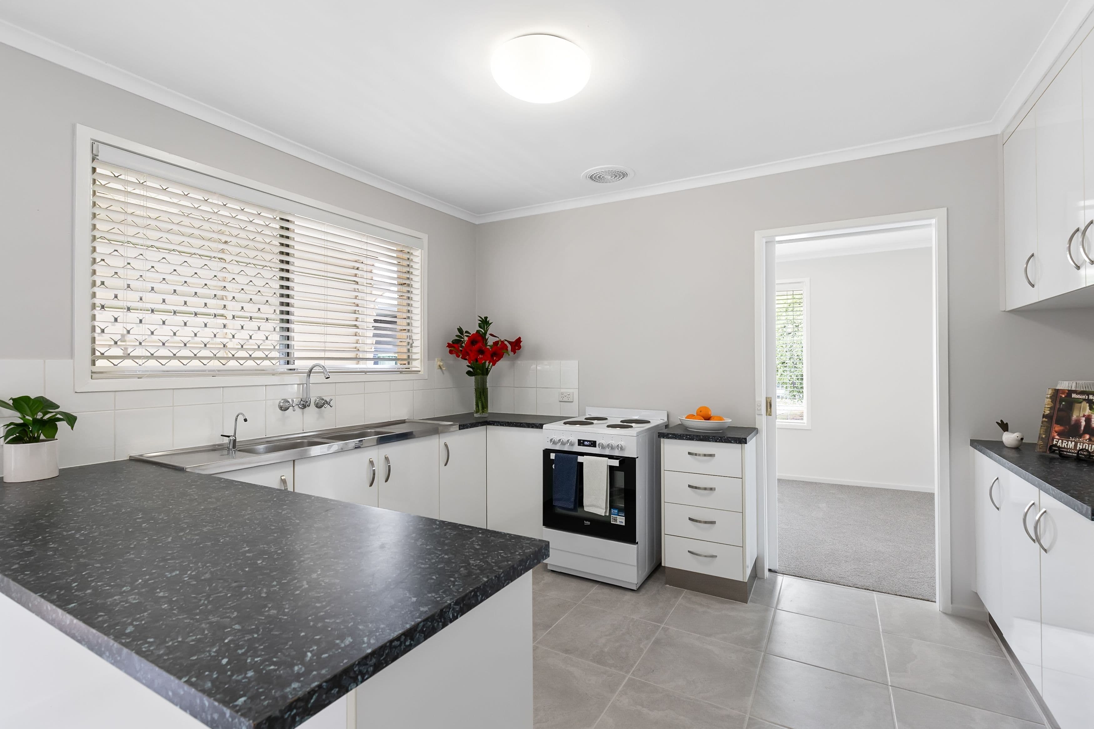 574 Hamilton Road, Chermside West QLD 4032, Chermside West - Thumbnail 4
