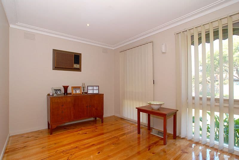 11 Karabil Close, SCORESBY VIC 3179, Scoresby - Thumbnail 4