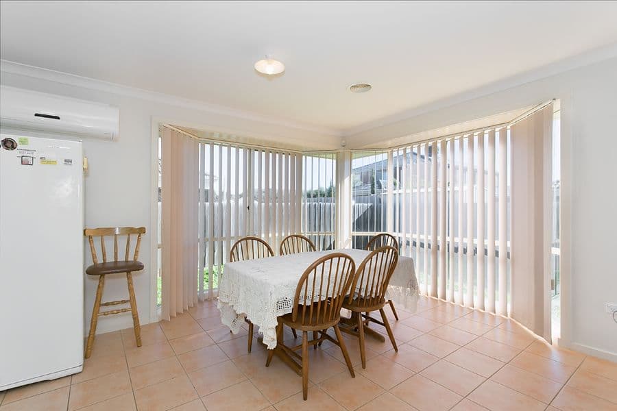 41 Ranfurlie Circuit, MELTON WEST VIC 3337, Melton West - Thumbnail 3