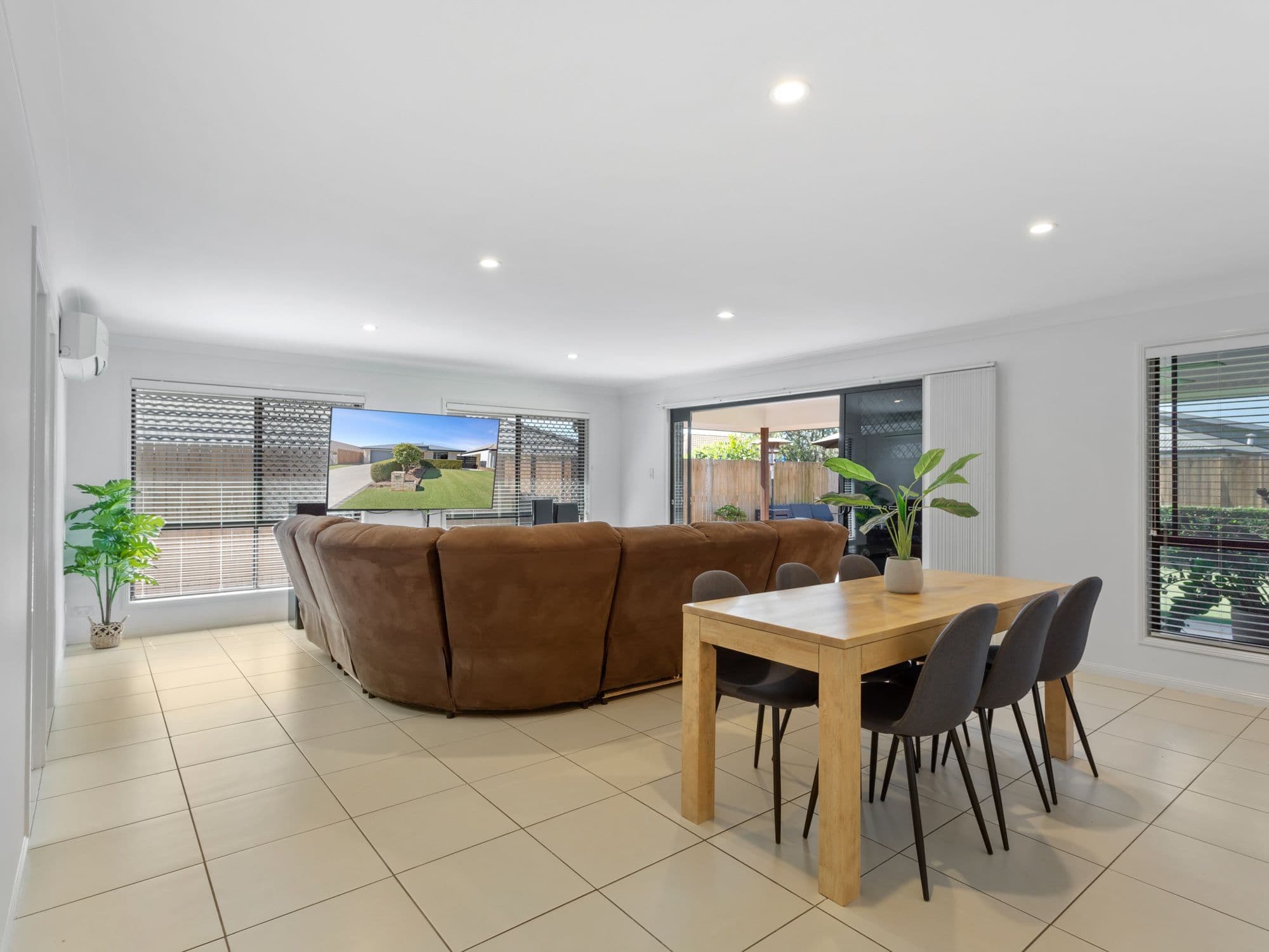 19 Lido Circuit, Warner QLD 4500, Warner - Thumbnail 7