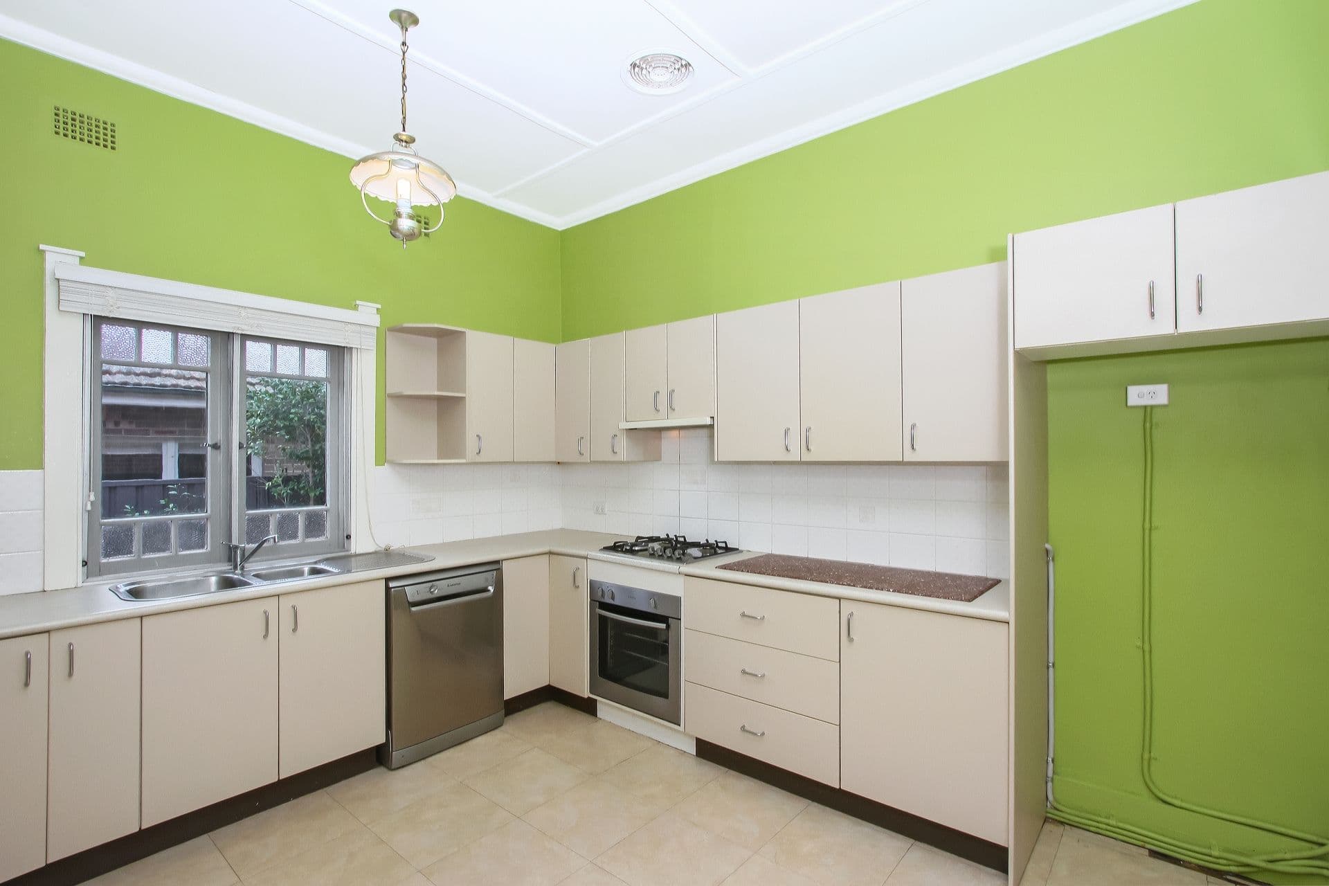 84 Deccan Street, Goulburn - Thumbnail 3
