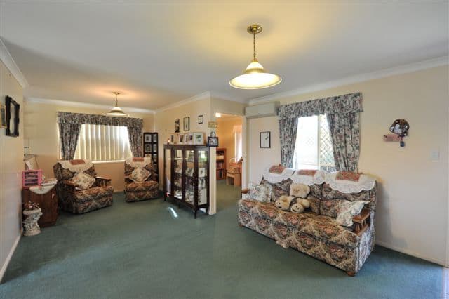 10 Lawmere Court, KINGSTHORPE QLD 4400, Kingsthorpe - Thumbnail 2