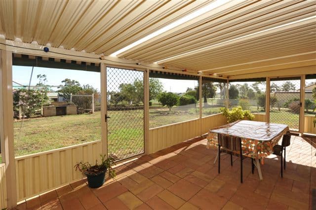 10 Lawmere Court, KINGSTHORPE QLD 4400, Kingsthorpe - Thumbnail 8