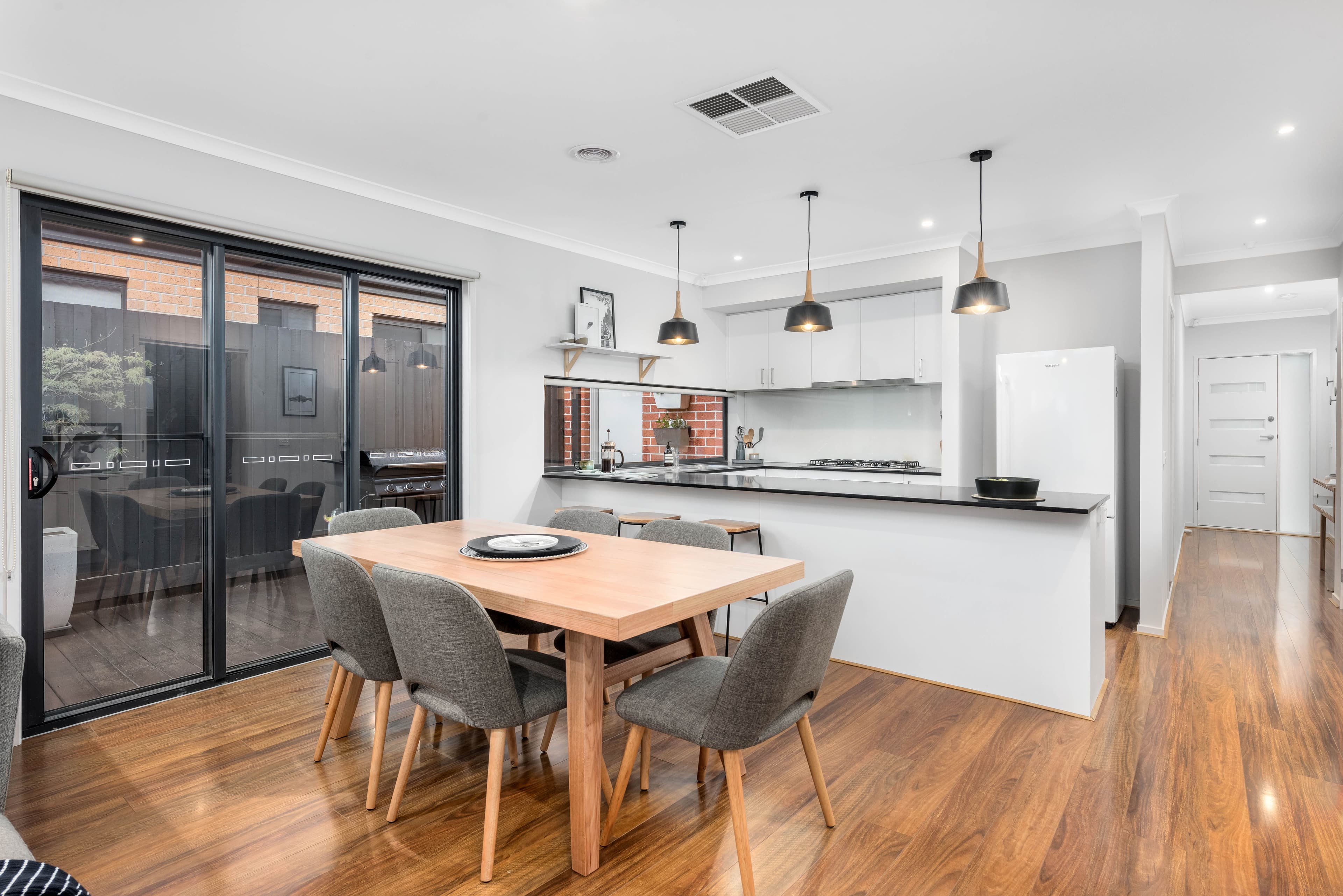 40 Fossilstone Avenue, Doreen VIC 3754, Doreen - Thumbnail 3