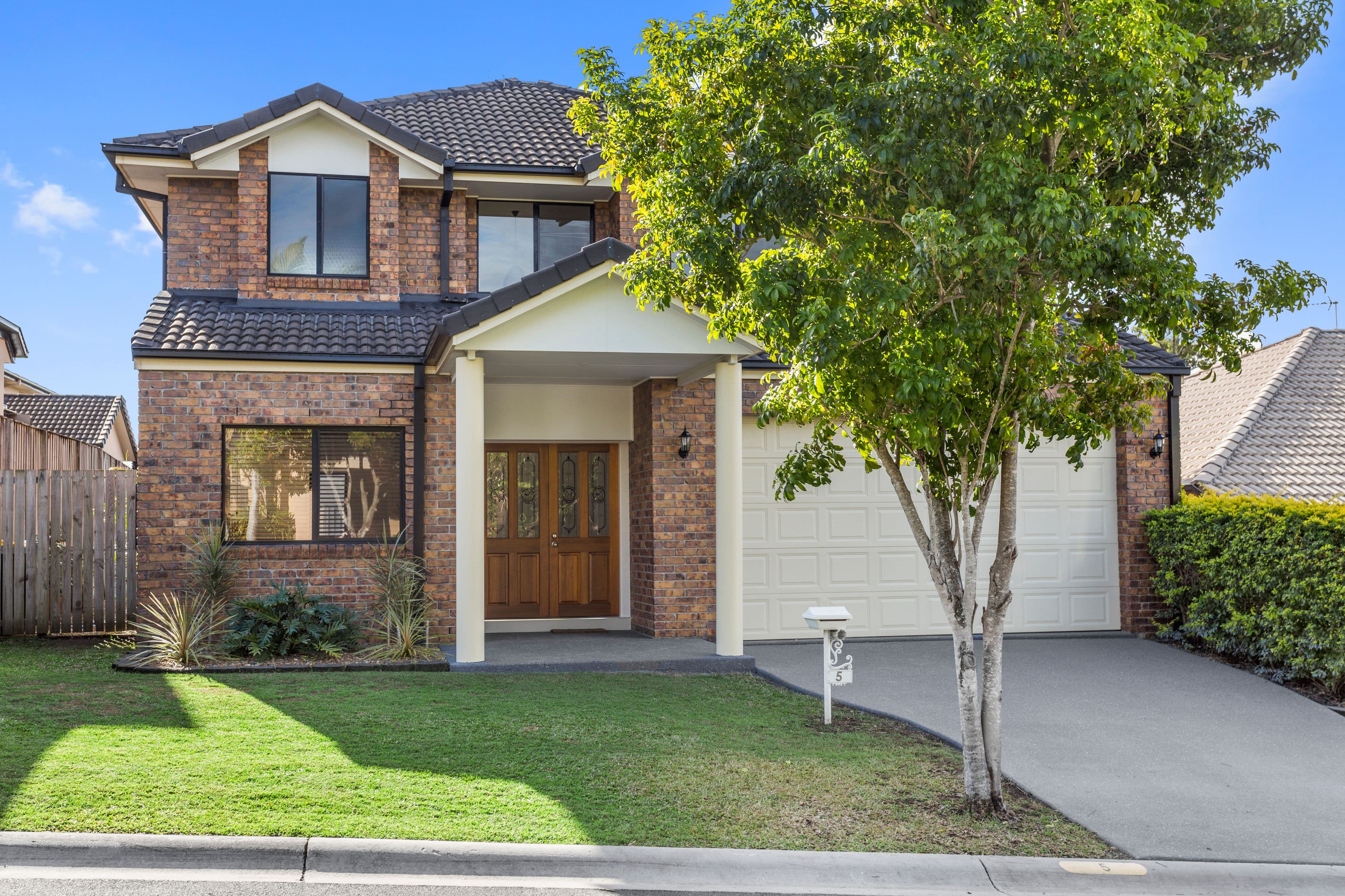 5 Andorra Place, Varsity Lakes QLD 4227, Varsity Lakes - Thumbnail 3