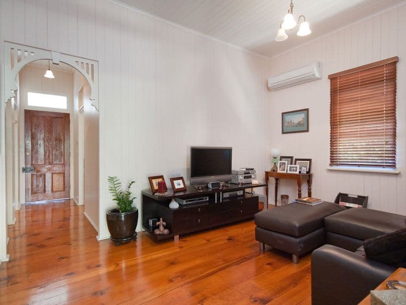 29 Gaunt Street, NEWMARKET QLD 4051, Newmarket - Thumbnail 3
