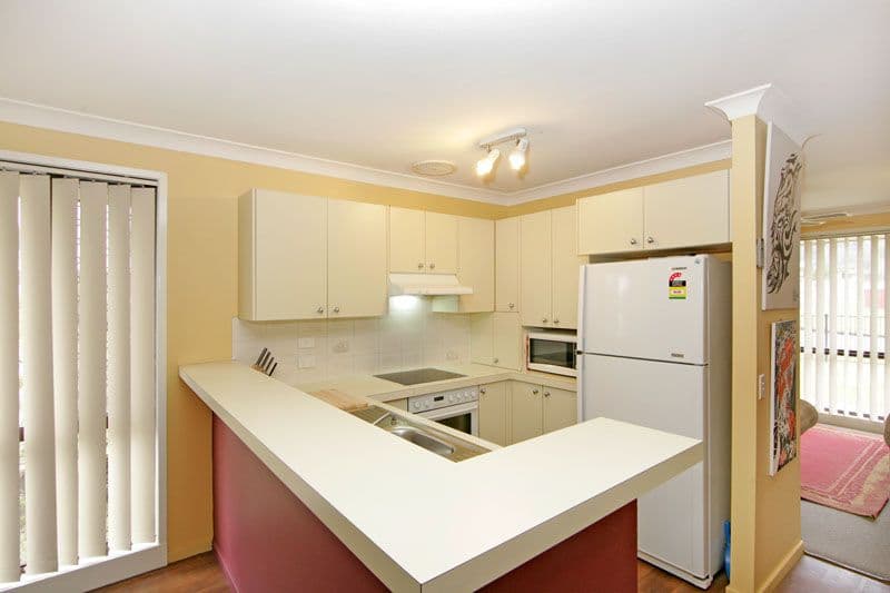 2 Sir Joseph Banks Drive, BATEAU BAY NSW 2261, Bateau Bay - Thumbnail 5
