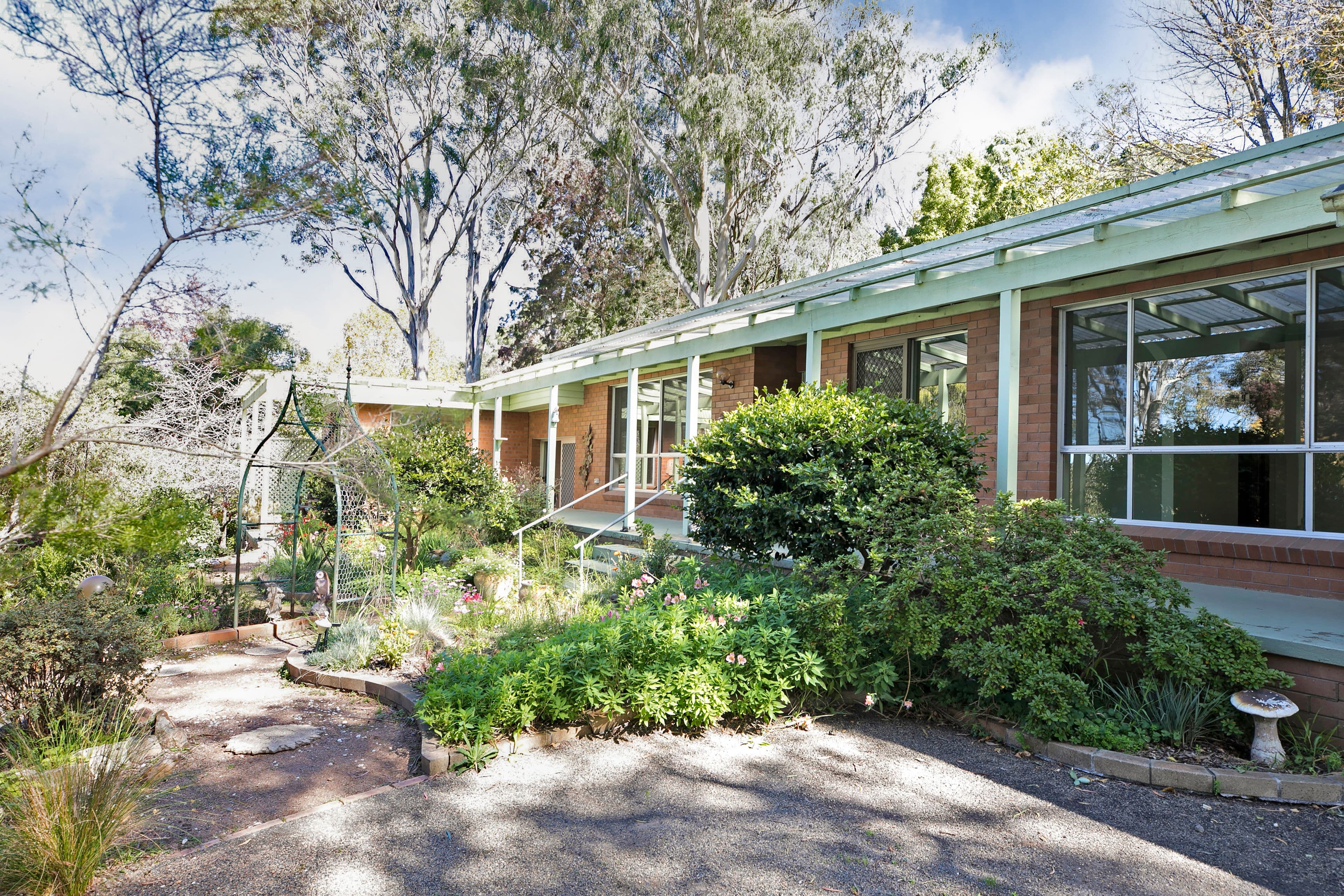 90 Centennial Road, Bowral NSW 2576, Bowral - Thumbnail 5