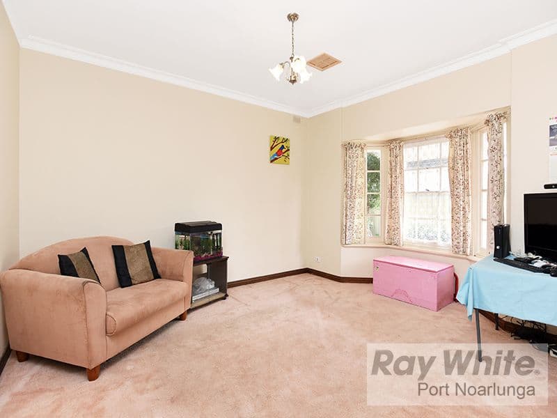 Unit 2, 25 Taunton Parade, Christies Beach SA 5165, Christies Beach - Thumbnail 3
